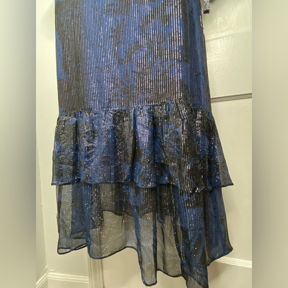 LA PLAGE Elegant Blue and Silver Sheer Dress - Picture 4 of 11
